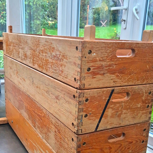Alter stabiler turnkasten aus - stabiler,